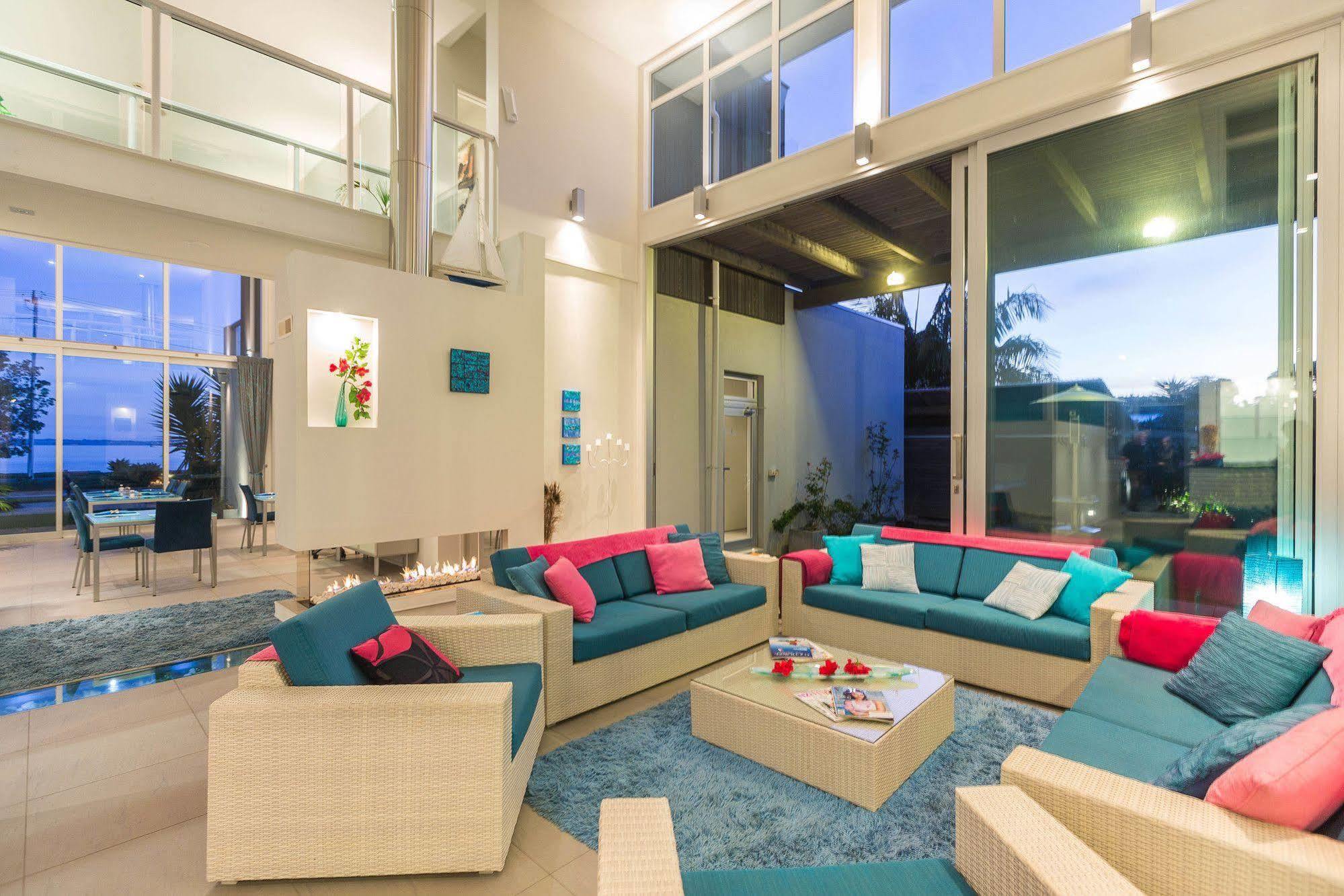 Waiheke Waterfront Lodge Oneroa Ngoại thất bức ảnh