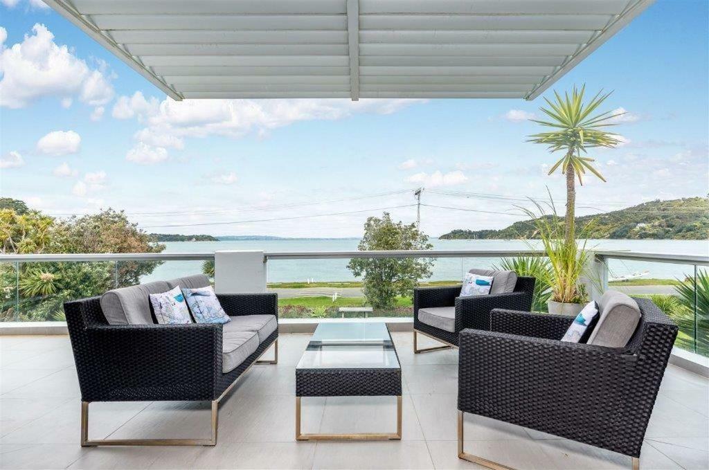 Waiheke Waterfront Lodge Oneroa Ngoại thất bức ảnh