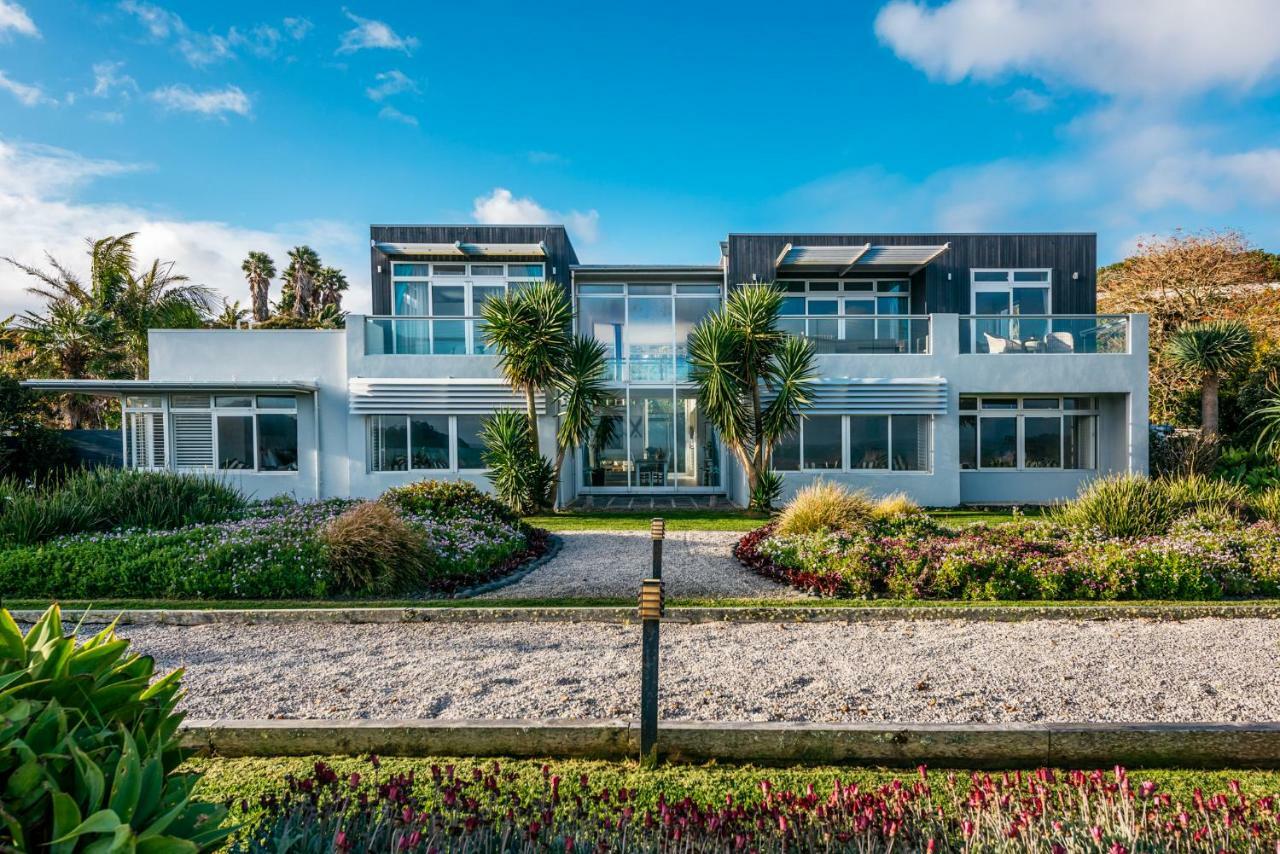 Waiheke Waterfront Lodge Oneroa Ngoại thất bức ảnh