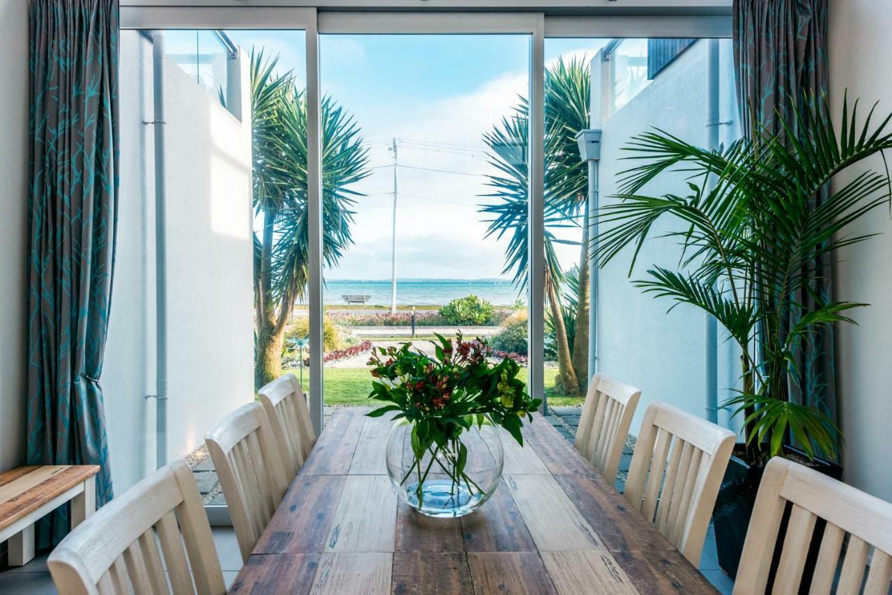 Waiheke Waterfront Lodge Oneroa Ngoại thất bức ảnh