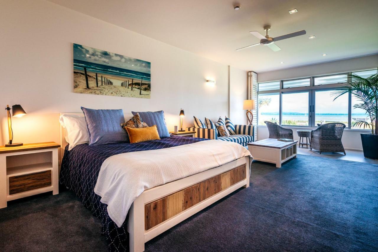 Waiheke Waterfront Lodge Oneroa Ngoại thất bức ảnh