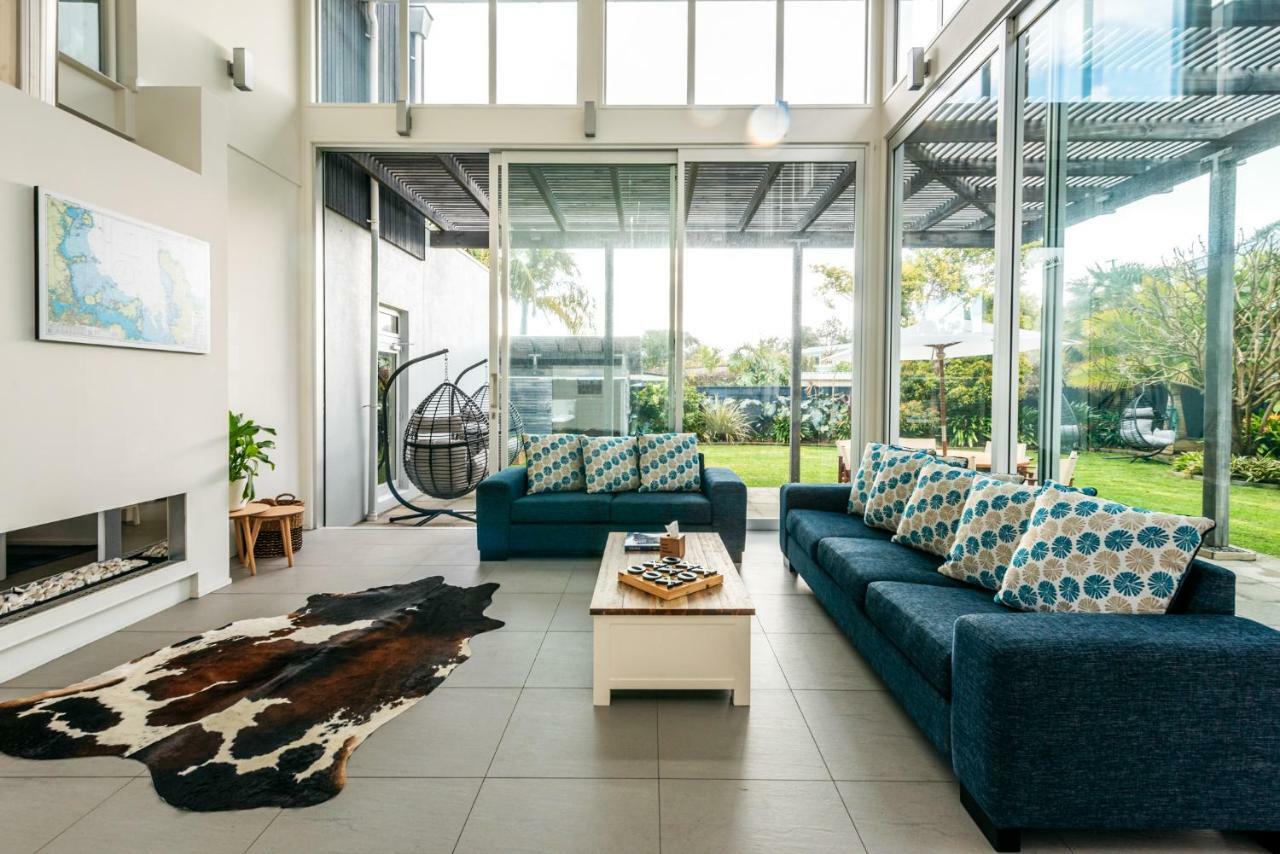 Waiheke Waterfront Lodge Oneroa Ngoại thất bức ảnh